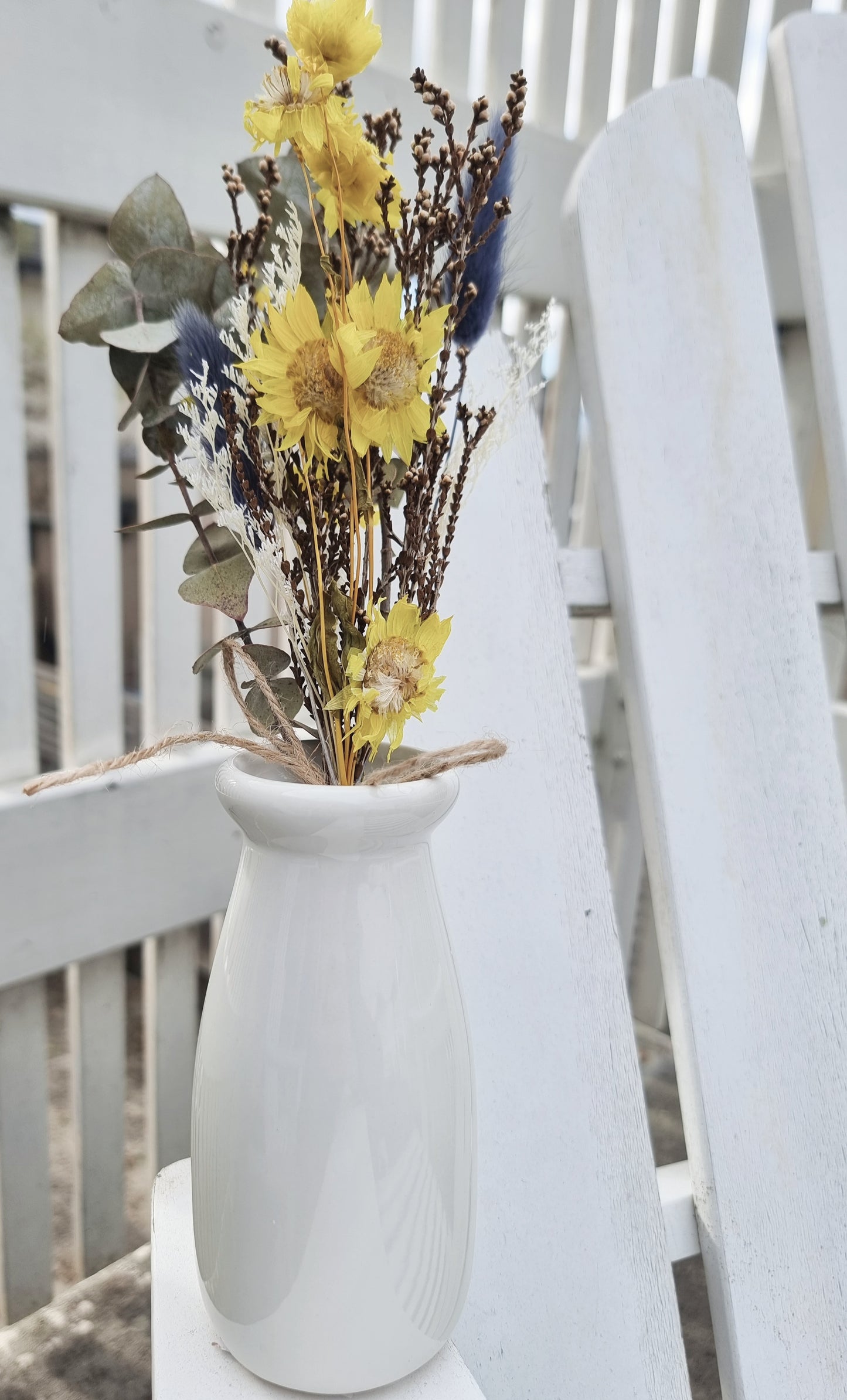 PRESERVE FLOWERS & VASE